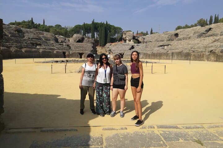 2-hour guided tour of Italica