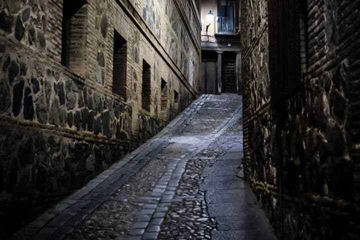 Explora los Misterios y Secretos de Toledo
