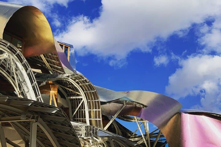 Architectural Rioja Wine Tour: Marqués de Riscal & Ysios (Bilbao)