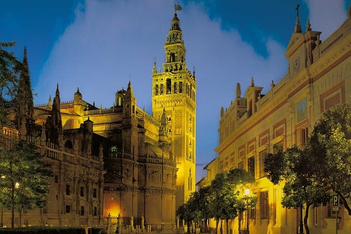 Cathedral and La Giralda