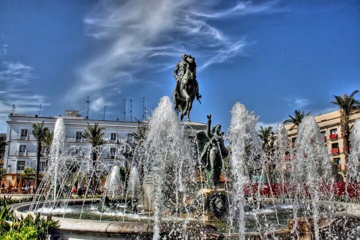 Sight of Arenal Square
