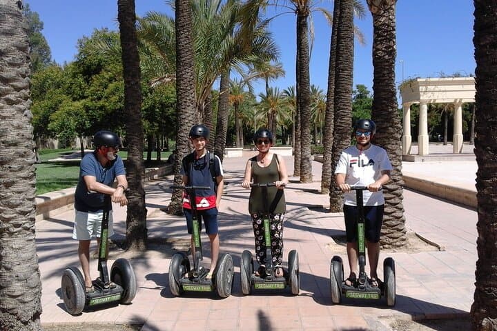 Complete Valencia Segway Experience: Historic Center & Gardens 2h