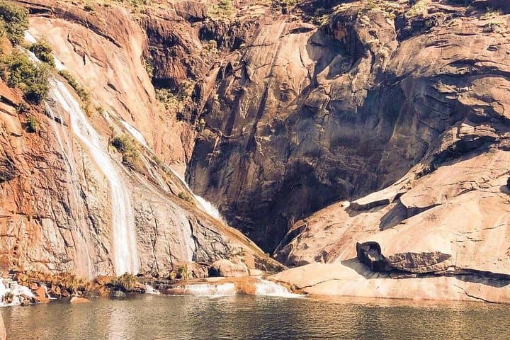 EZARO WATERFALL