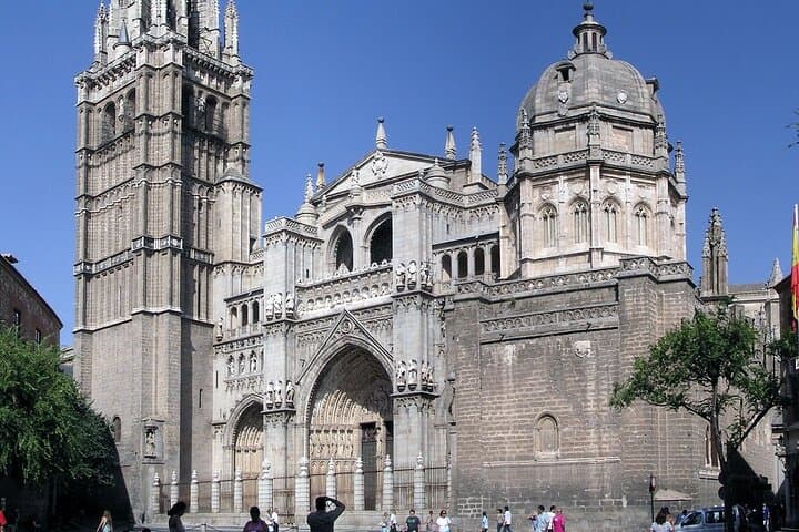 Toledo Half Day Tour with Cathedral, St Tome Church & Synagoge
