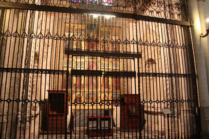 Toledo Half Day Tour with Cathedral, St Tome Church & Synagoge