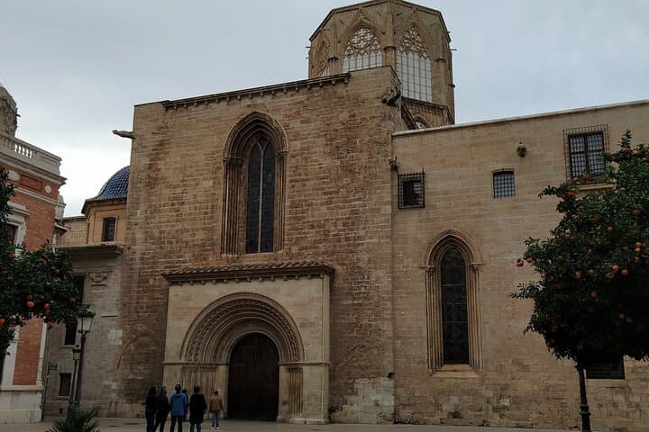Medieval Valencia Small-Group Walking Tour with Local Guide