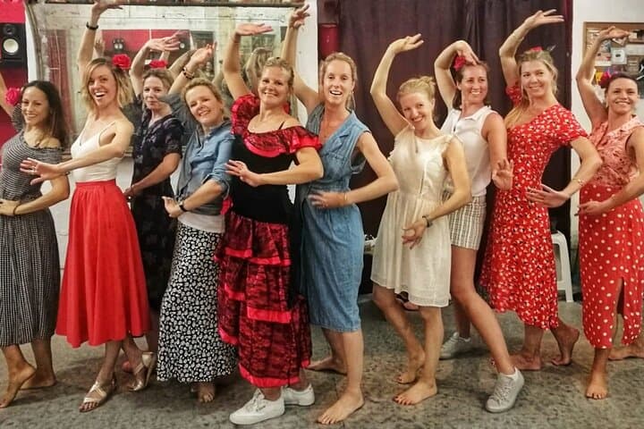 Flamenco Dance Lesson with Optional Show in Seville