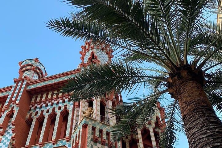 Exclusive Casa Vicens & Park Güell Tour with Official Guide