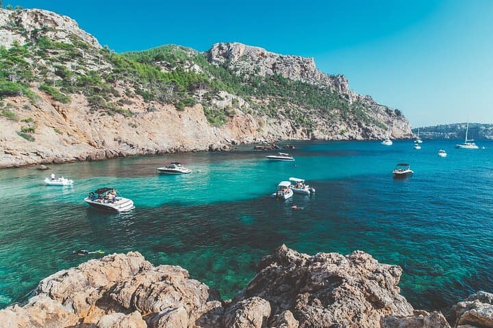 Mallorca 'Hidden Gems' by City Break - walking tours made fun!