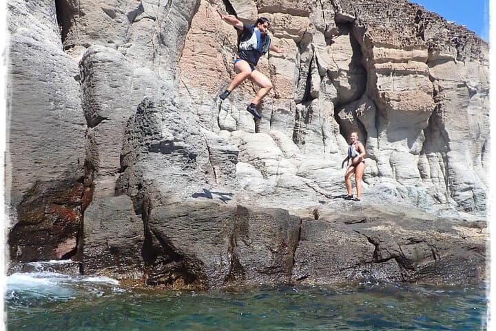 Kayak & Snorkeling Tour in Caves in Gran Canaria