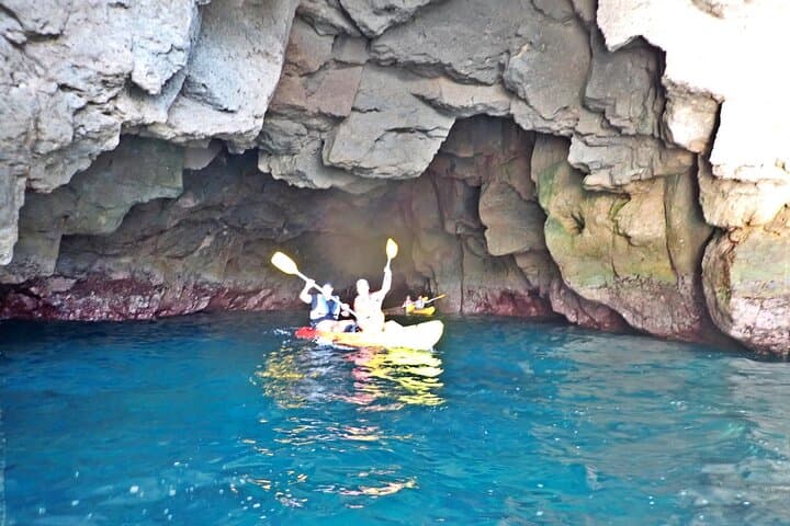 Kayak & Snorkeling Tour in Caves in Gran Canaria