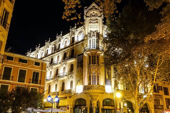 Palma Night Walking Tour