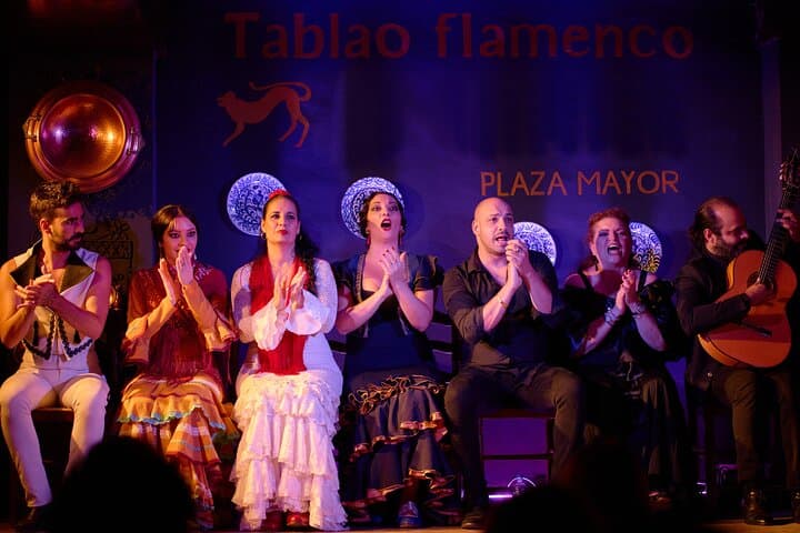 Madrid: Real Flamenco Show in a Tablao or Cave with Drink