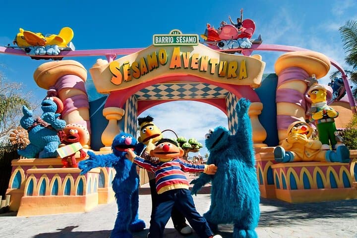 Private Transfer from Airport Barcelona to PortAventura World