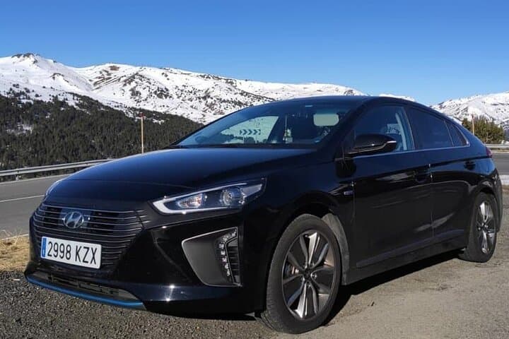 Private Transfer from Barcelona Airport to Tossa de Mar