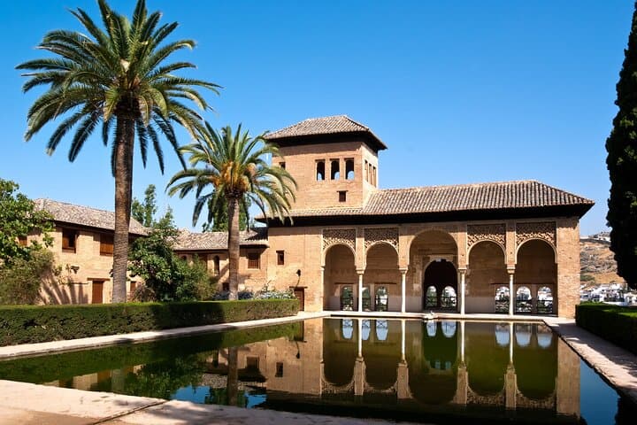 8-Day Tour Andalusia with Costa del Sol and Toledo from Madrid