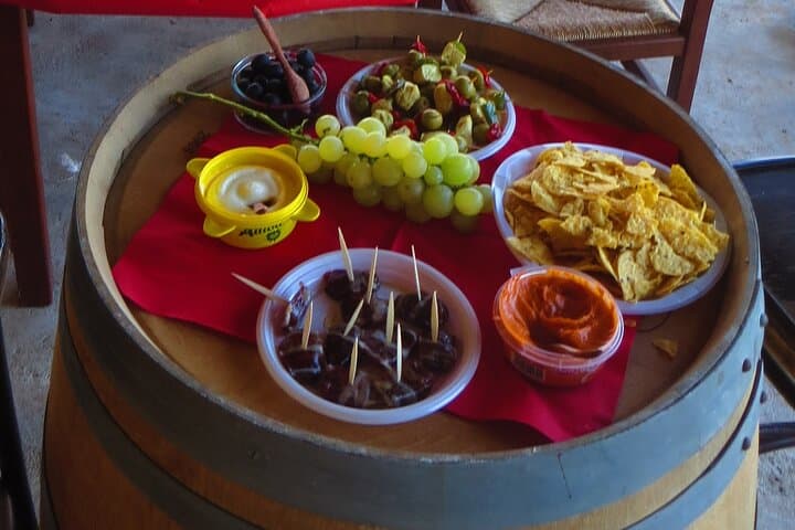 Mallorca Bodega & Olive Minibus Tour incl. Pick-up South Coast