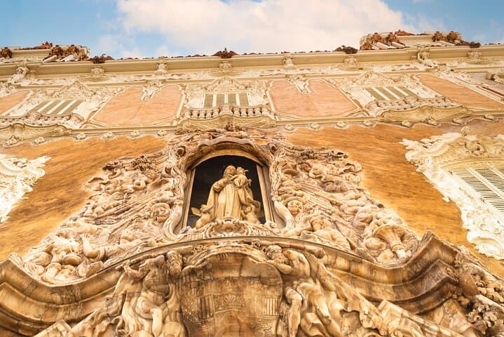 Valencia Monumental Self-Guided Walking Tour