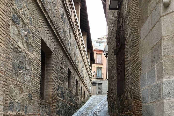 Discover Toledo: Private Tour from Madrid with Guide and Driver