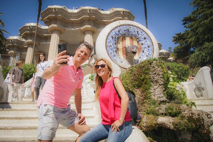 Private Ultimate Gaudi Legacy ebike Tour with Park Güell