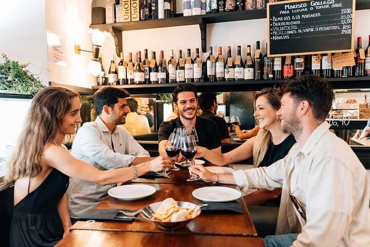 Madrid Local Tapas, Wine Bars & Flamenco Show