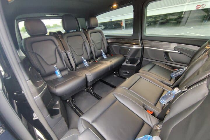 Premium Transfer from / to Airport and Port