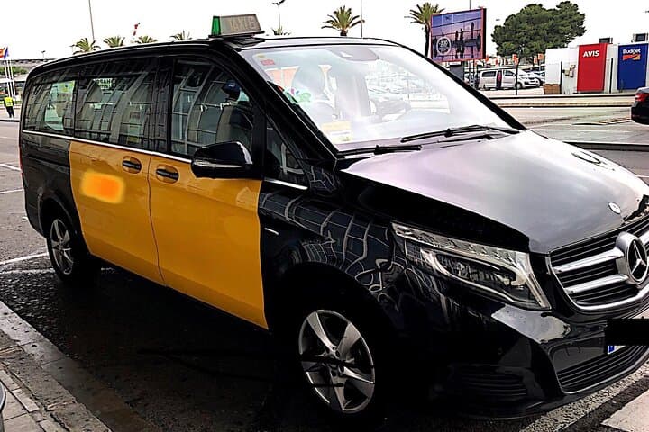 Private Transfer from Barcelona Airport to Cruise Port