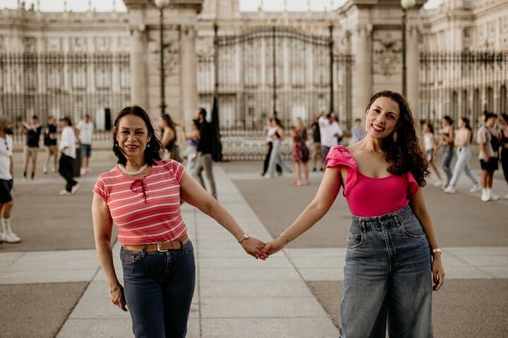 ANGLE - Experience Madrid With a Local Photographer