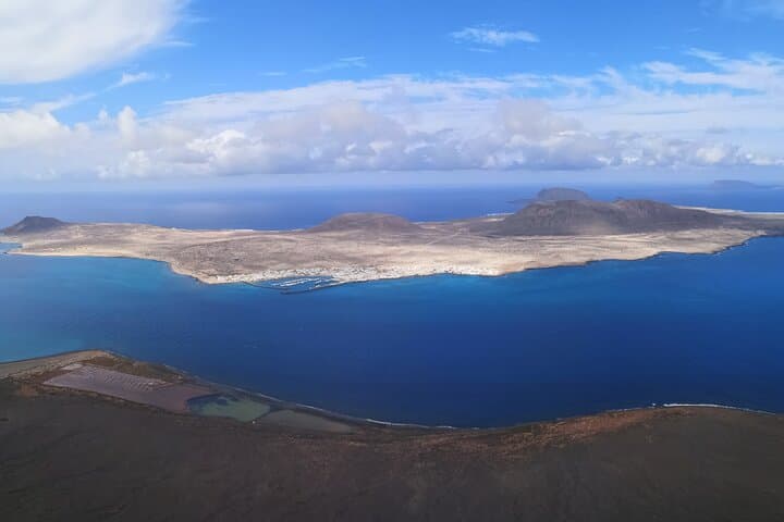 Grand Tour to Timanfaya and Jameos del Agua for cruise passengers