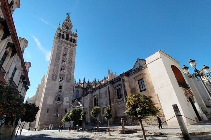 Sevilla: Essential Private Tour