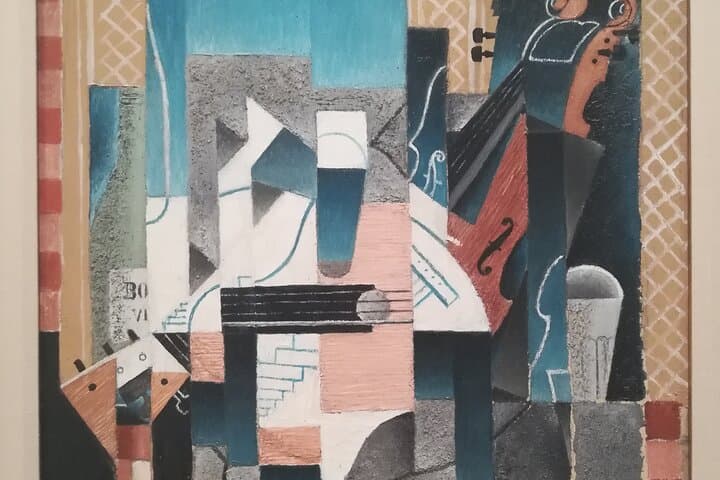 A picture by Juan Gris to be seen at the Reina Sofía.