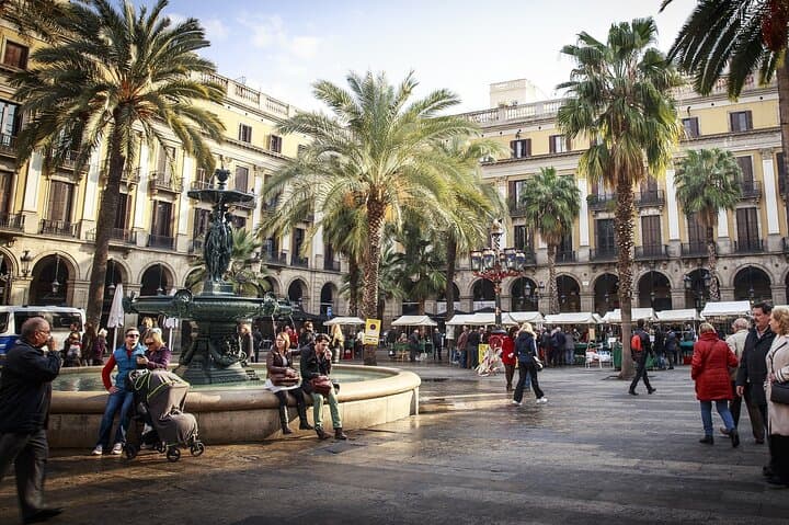 Private Direct Transfer From San Sebastian to Barcelona