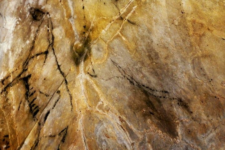 Painting in Las Monedas Cave
