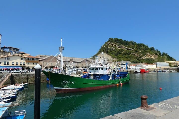 Private Bilbao Highlights, Guggenheim Museum & Basque Coast Tour