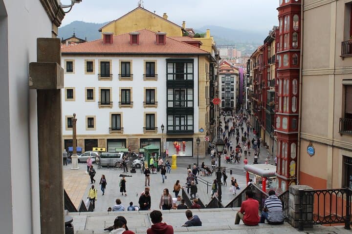 Private Bilbao Highlights, Guggenheim Museum & Basque Coast Tour