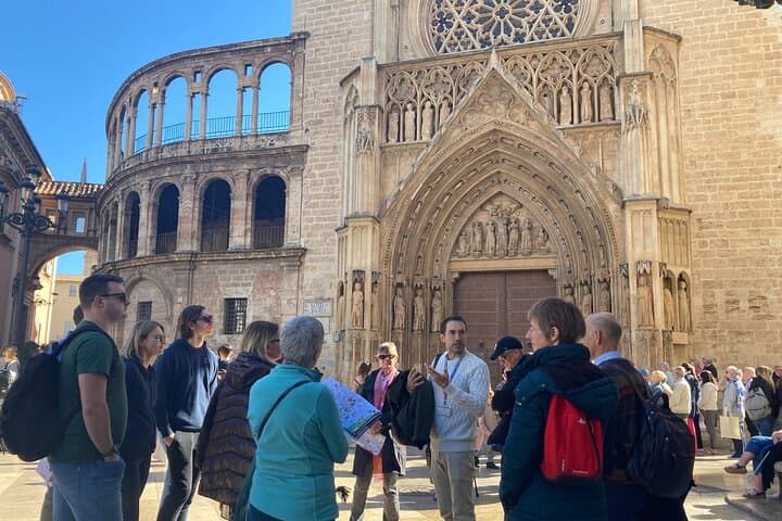 Essential Valencia and World Heritage Sites (English)