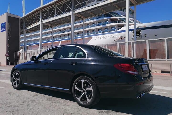 Private Transfer from Barcelona City to the Port (or vice versa)