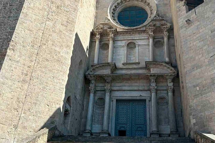 Private Tour From Barcelona to Girona