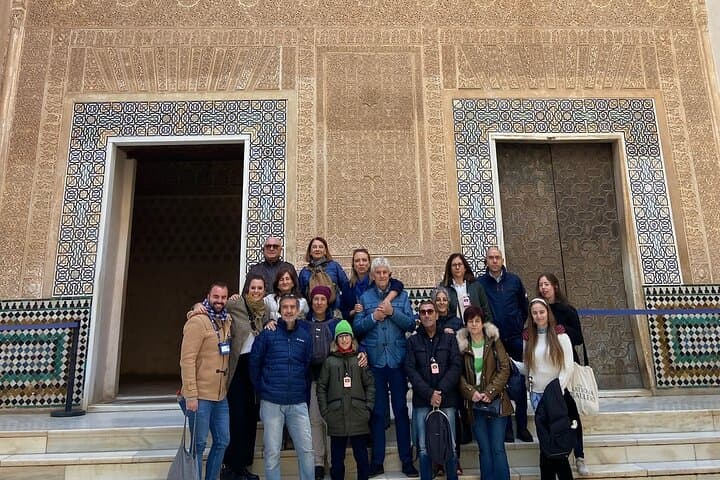 Official Guide to visit Alhambra (tickets NOT included)