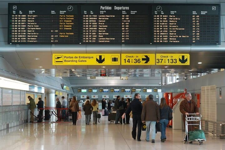 private car transfers to barcelona port and city