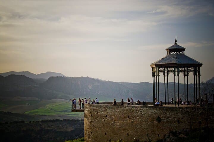 Ronda and White Villages Guided Tour from Seville