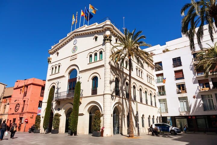 Picasso Tour in Barcelona with Skip-the-Line Museum