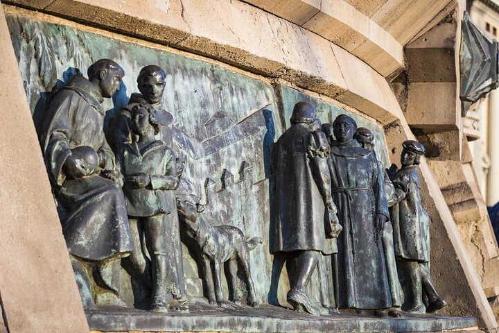 World War II History in Barcelona Old Town Private Tour