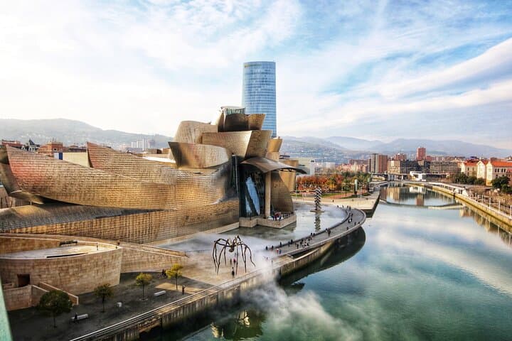 Private 6-Day tour Basque country across Spain-France border