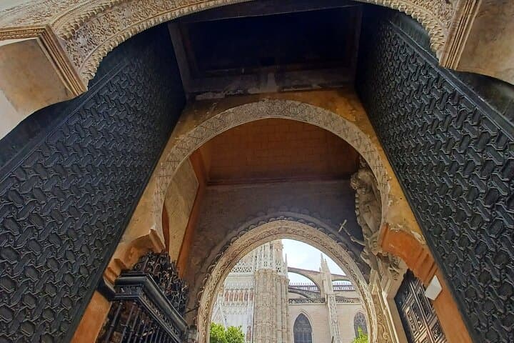 Contrasts of Seville