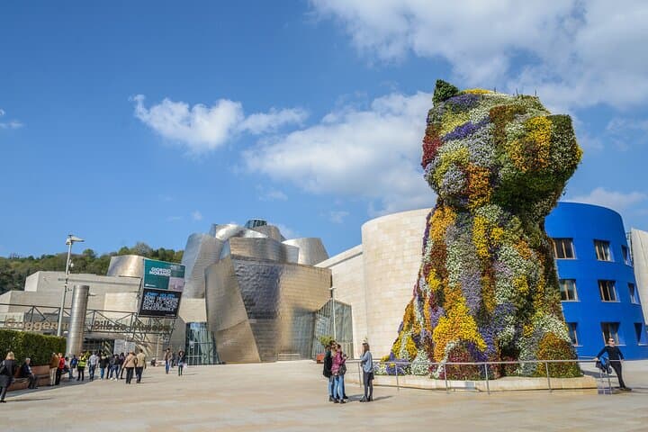 Bilbao Romantic Quest: The Way of Love Along the Ría