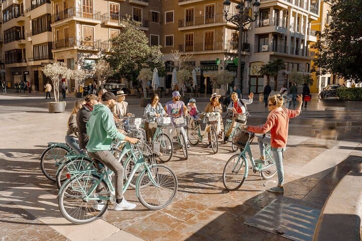 Best Bike Tour Dutch & English in Valencia