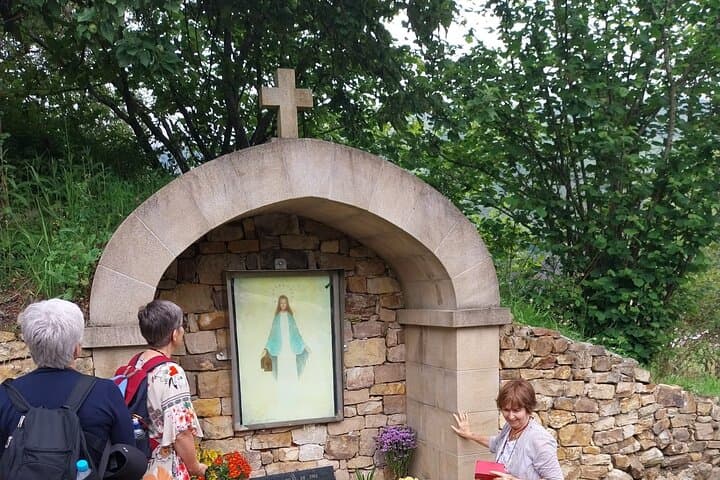Discover the village of San Sebastian De Garabandal- small groups