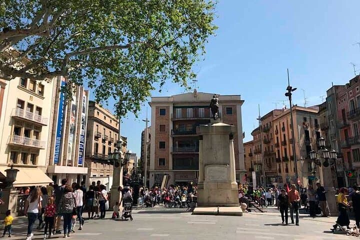 Private Transfer from Barcelona to Figueres