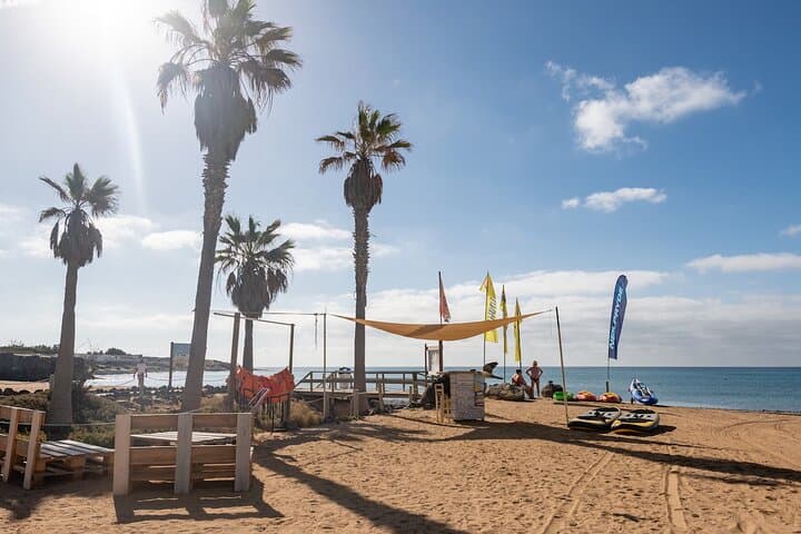 Learn to windsurf in the beautiful bay of Costa Calma